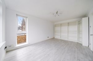Lounge angle 2- click for photo gallery